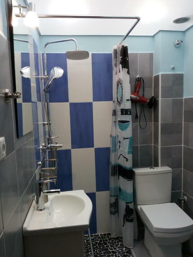 Jonnys Ferienwohnung Peraía Екстериор снимка